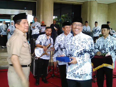 Pencarian PGRI Kepulauan Aru - Persatuan Guru Republik Indonesia Cabang Kepulauan Aru